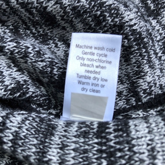 Athleta Retreat Long Sleeve Sheath Dress (NWOT) - Picture 8 of 8